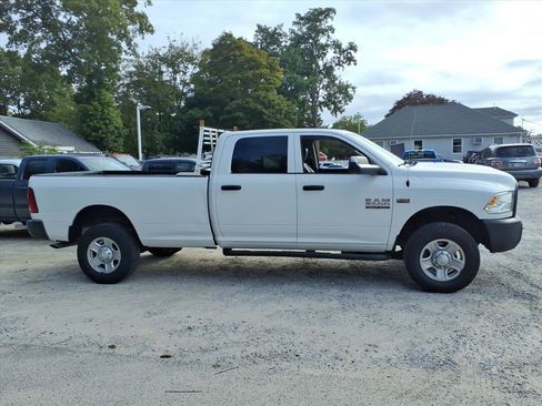 Used 2016 RAM 2500 Tradesman image 4