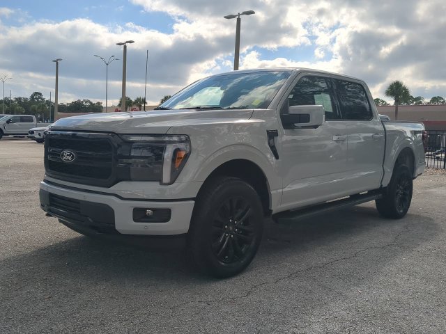New 2026 Ford F150 Lariat w/ Equipment Group 501A Mid AWD/4WD image 9