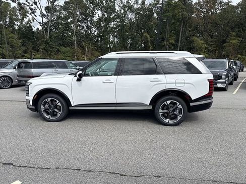 New 2026 Hyundai Palisade Limited FWD image 17