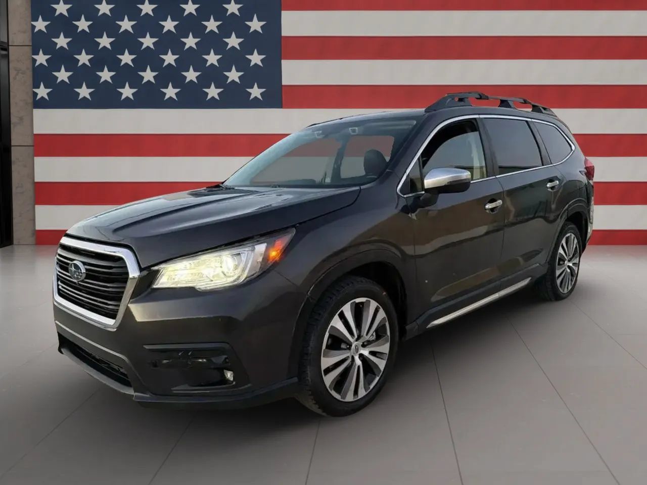 Used 2020 Subaru Ascent Touring w/ Popular Package #3 AWD/4WD image 2