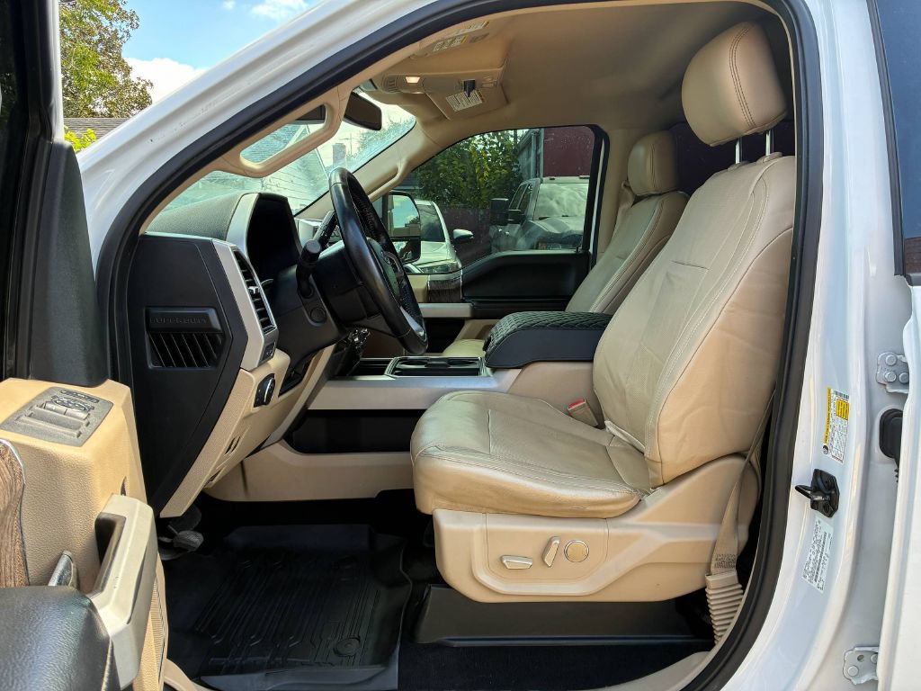 Used 2019 Ford F250 Lariat w/ Lariat Ultimate Package AWD/4WD image 9