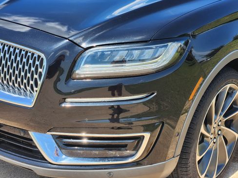 Used 2020 Lincoln Nautilus Reserve w/ Equipment Group 201A FWD image 9
