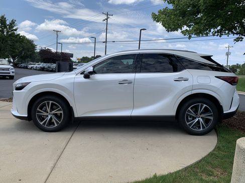 Used 2023 Lexus RX 350 Premium w/ Cold Area Package FWD image 7