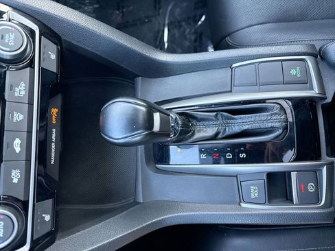 Used 2021 Honda Civic Sport Touring image 21