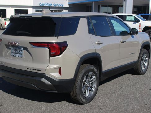 New 2026 GMC Terrain Elevation w/ Technology Package II image 7