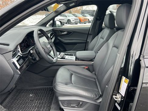 Used 2023 Audi Q7 3.0T Premium Plus w/ Premium Plus Package image 4