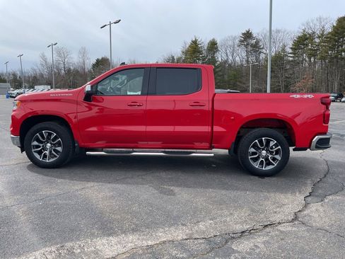 Used 2023 Chevrolet Silverado 1500 LT AWD/4WD image 3