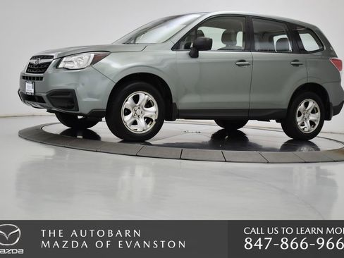 Used 2017 Subaru Forester 2.5i AWD/4WD image 16