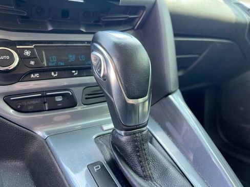 Used 2014 Ford Focus Titanium FWD image 22