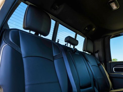New 2026 RAM 2500 Laramie AWD/4WD image 13