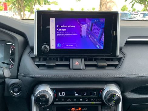 Used 2025 Toyota RAV4 XLE w/ Convenience Package FWD image 15