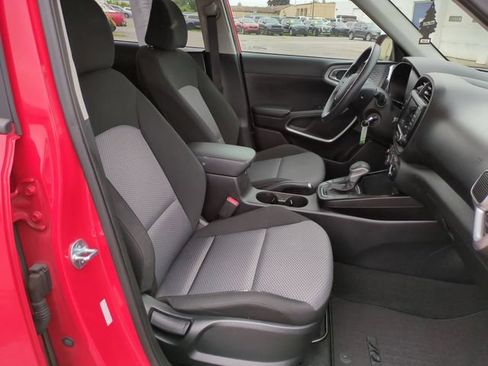 Used 2023 Kia Soul LX FWD image 21