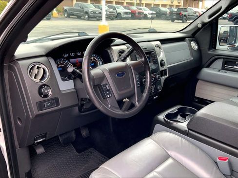 Used 2014 Ford F150 XLT w/ Equipment Group 302A Luxury image 16
