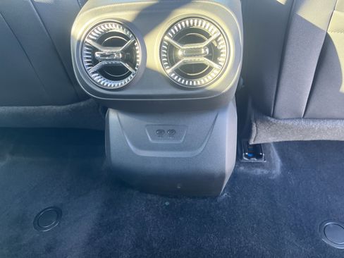 Used 2025 Chevrolet Blazer EV LT image 15