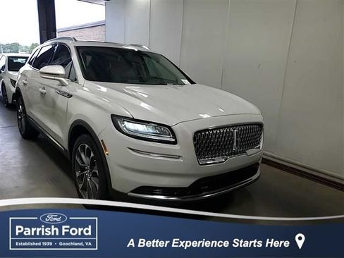 Used 2023 Lincoln Nautilus Reserve FWD image 1