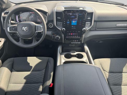Used 2026 RAM 1500 Big Horn AWD/4WD image 2