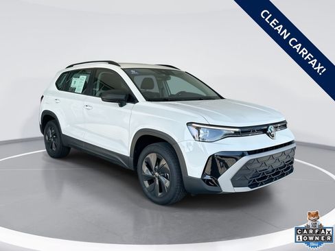 Certified 2025 Volkswagen Taos S FWD image 43