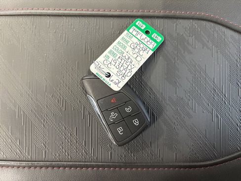 Used 2024 GMC Sierra 1500 AT4X image 52