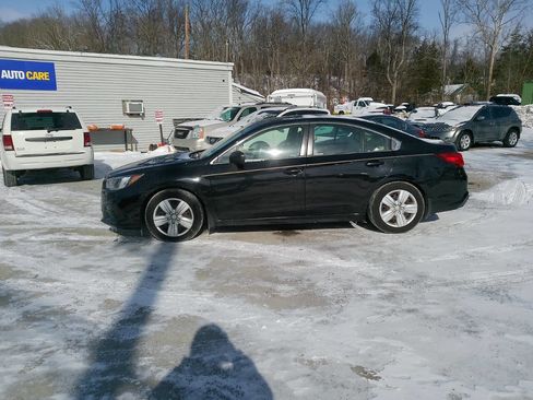 Used 2019 Subaru Legacy 2.5i image 6