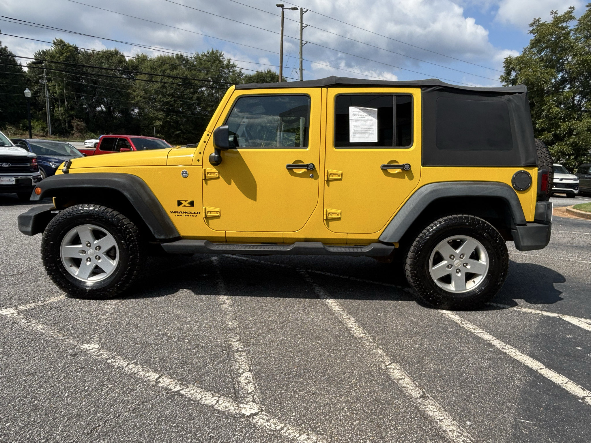 Used 2008 Jeep Wrangler Unlimited X AWD/4WD image 3
