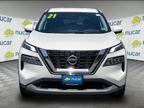 Used 2021 Nissan Rogue SV AWD/4WD image 2