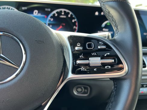 Certified 2022 Mercedes-Benz GLE 450 4MATIC w/ Premium Package image 20