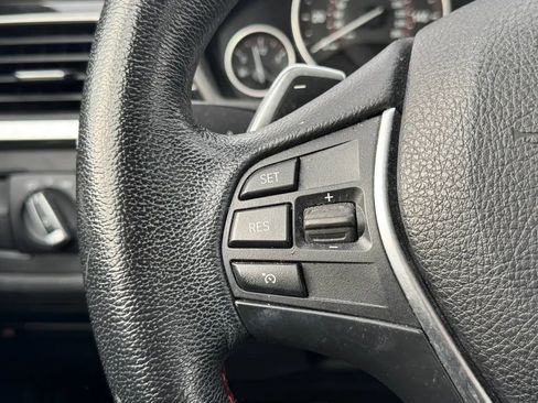 Used 2018 BMW 330i xDrive 330i xDrive Sedan 4D image 11