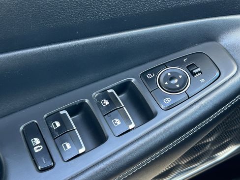 Used 2022 Hyundai Santa Fe SEL Premium image 22