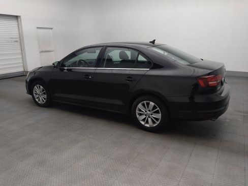 Used 2016 Volkswagen Jetta SE FWD image 3