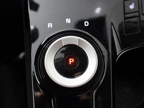 Used 2023 Kia Sportage LX image 42