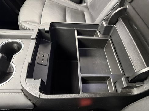 Used 2023 Chevrolet Tahoe Z71 image 35