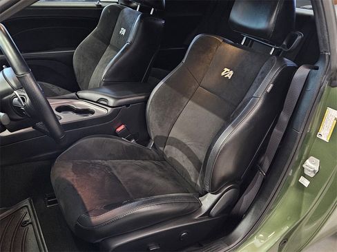 Used 2023 Dodge Challenger R/T Scat Pack w/ T/A Package image 25