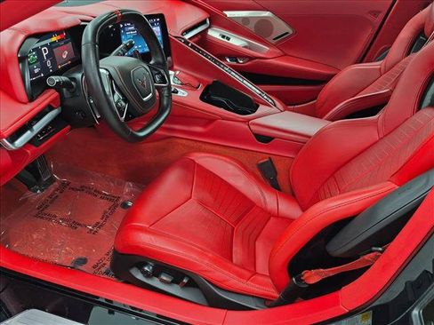 Used 2025 Chevrolet Corvette Stingray Premium Cpe w/ 3LT RWD image 17