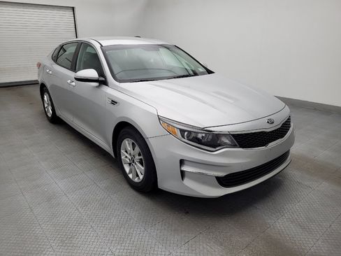 Used 2017 Kia Optima LX image 13
