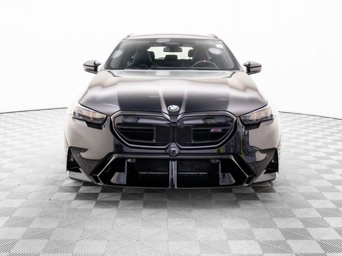 Certified 2026 BMW M5 Touring AWD/4WD image 9