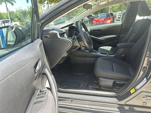 Used 2024 Toyota Corolla LE FWD image 22
