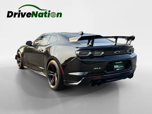Used 2021 Chevrolet Camaro ZL1 RWD image 7