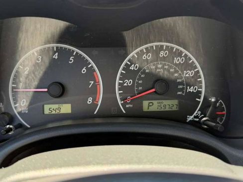 Used 2013 Toyota Corolla LE FWD image 18
