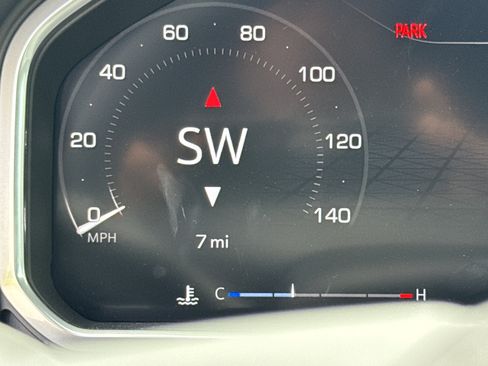New 2026 GMC Sierra 2500 AT4 w/ AT4 Premium Plus Package AWD/4WD image 23