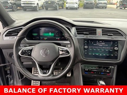 Used 2022 Volkswagen Tiguan SE R-Line FWD image 19