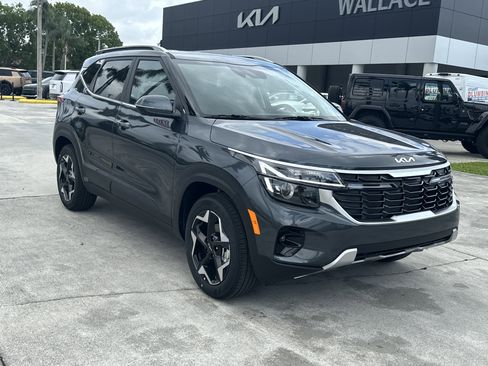 New 2026 Kia Seltos EX FWD image 4