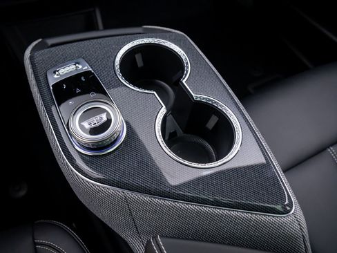 New 2026 Cadillac Optiq Sport 1 image 21