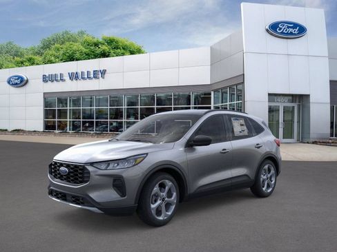 New 2026 Ford Escape ST-Line w/ Cold Weather Package AWD/4WD image 3