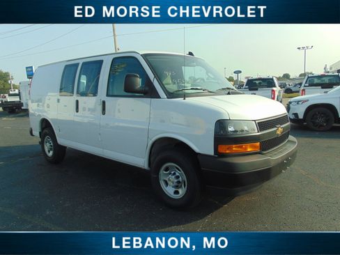 New 2024 Chevrolet Express 3500 w/ Driver Convenience Package image 7