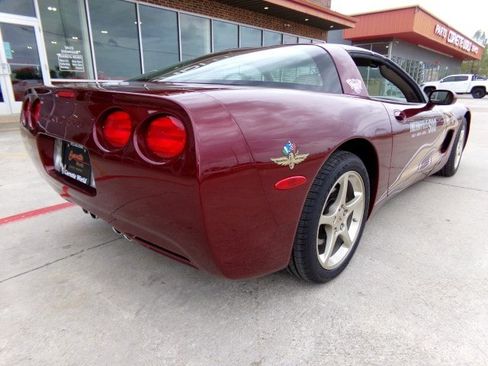 Used 2003 Chevrolet Corvette Coupe w/ Preferred Equipment Group image 8