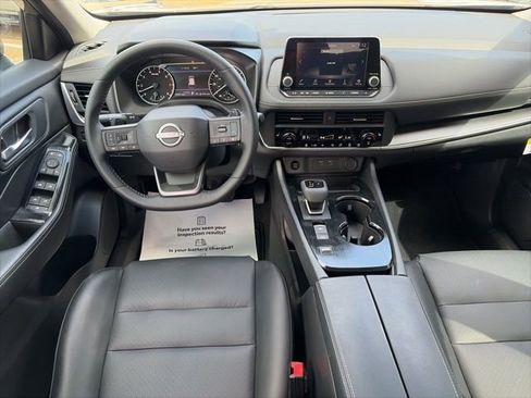 Certified 2025 Nissan Rogue SV w/ SV Premium Package image 12