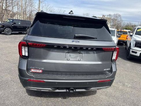 New 2026 Ford Explorer Active w/ Active Comfort Package AWD/4WD image 15