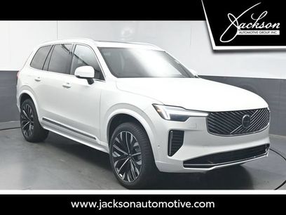 Used 2026 Volvo XC90 T8 Plus w/ Protection Package Premier