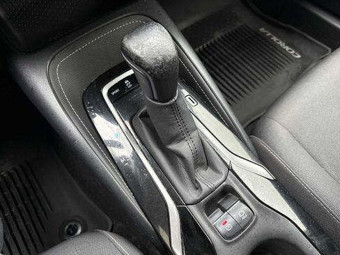 Used 2020 Toyota Corolla SE FWD image 20