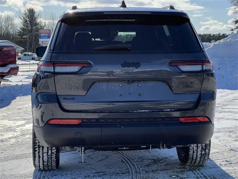 New 2025 Jeep Grand Cherokee L Limited w/ Trailer Tow Package image 45